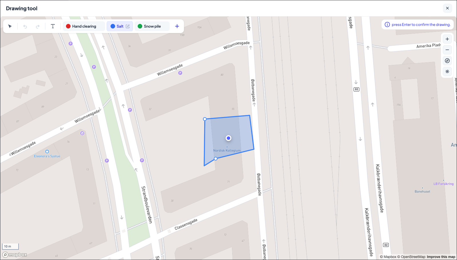 An area being drawn: four corners placed, the shape not yet closed